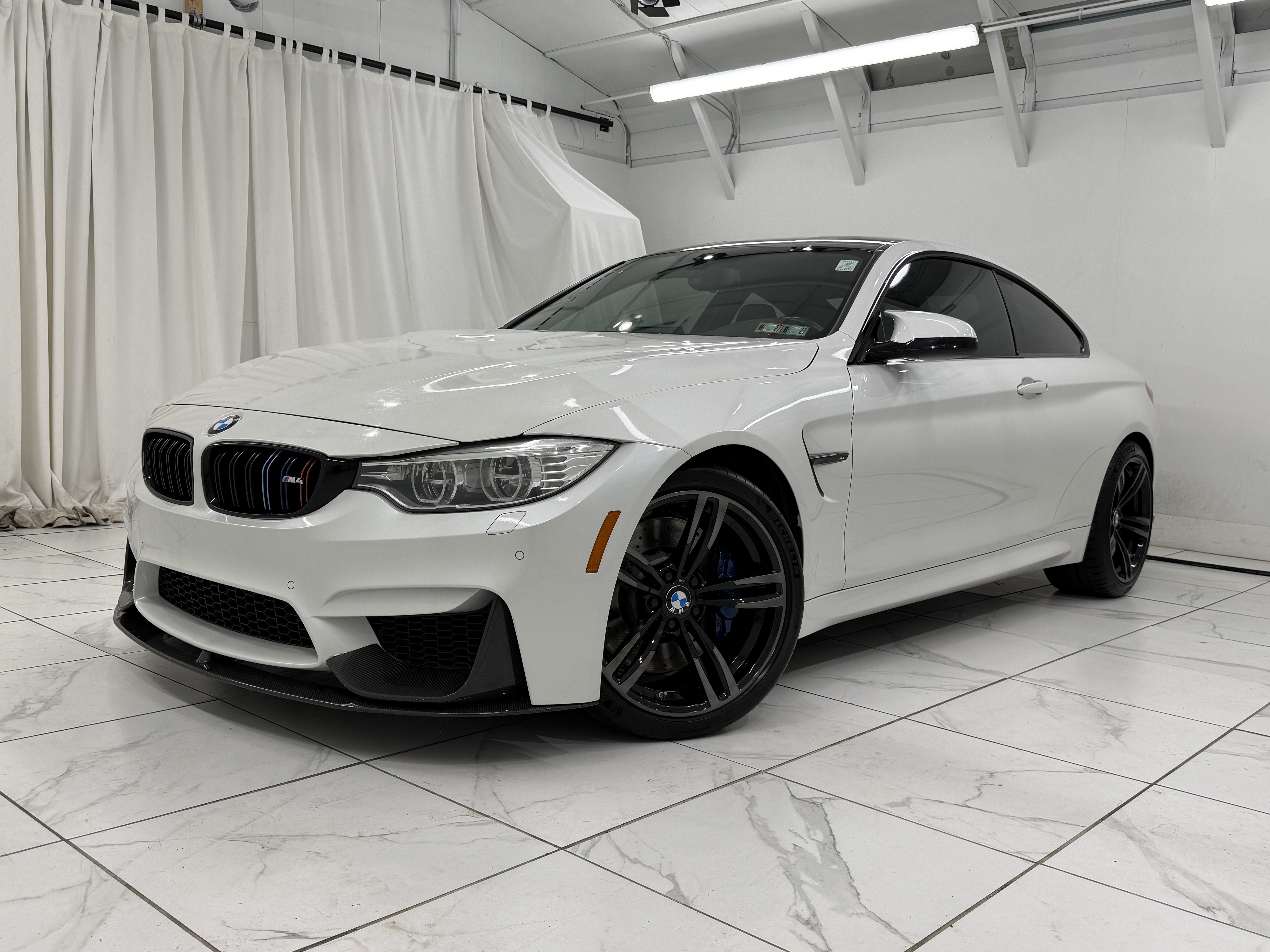 Used 2015 BMW M4 Coupe RWD image 7