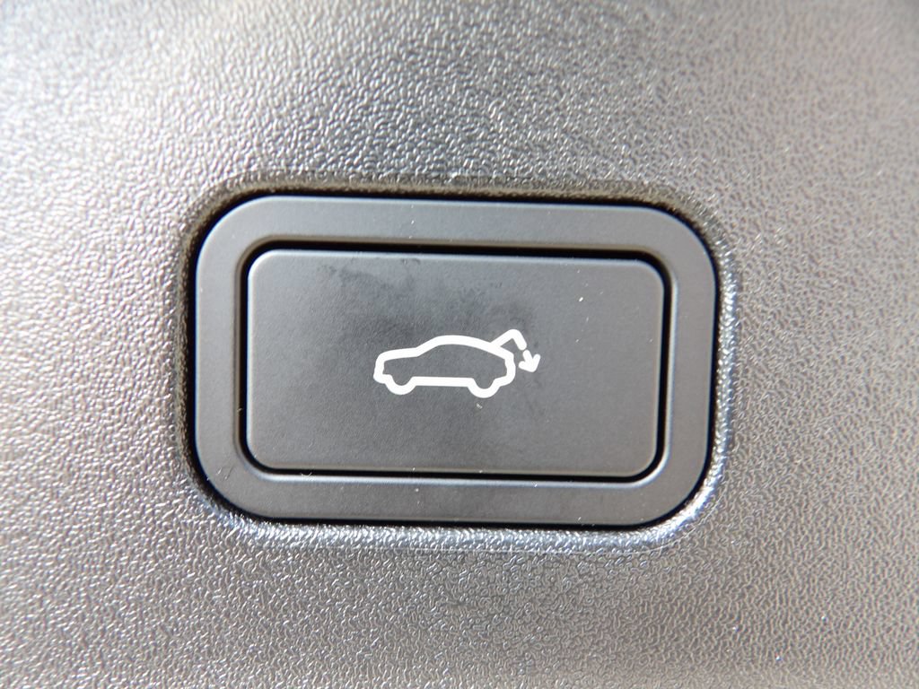 New 2026 Volvo EX30 Cross Country Ultra w/ Protection Package Premier AWD/4WD image 22
