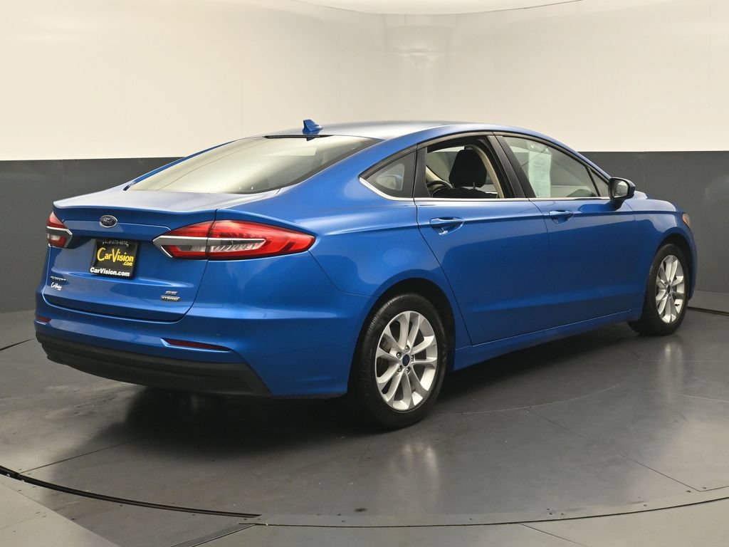 Used 2020 Ford Fusion SE FWD image 7