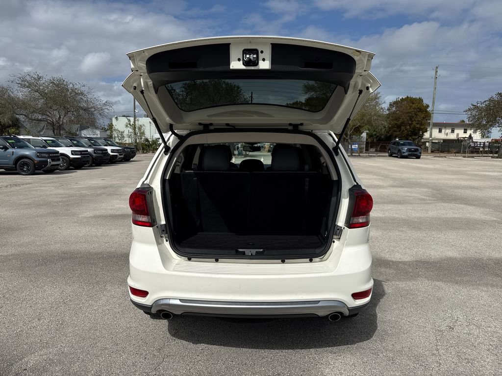 Used 2018 Dodge Journey Crossroad image 25