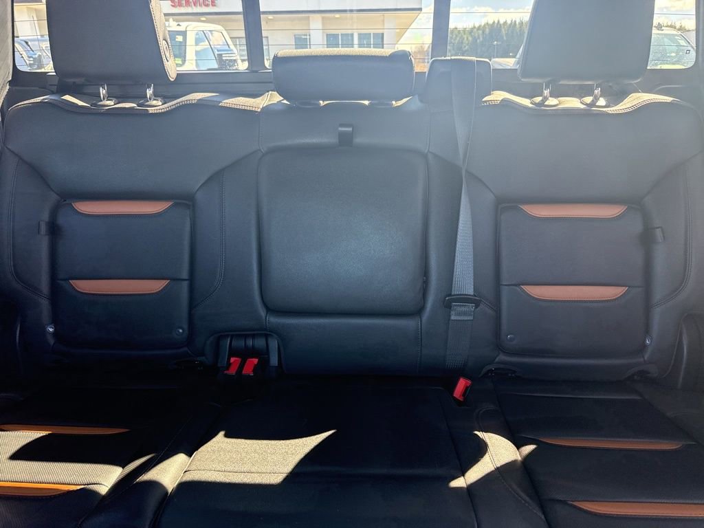 Used 2024 GMC Sierra 2500 AT4 w/ AT4 Preferred Package AWD/4WD image 15