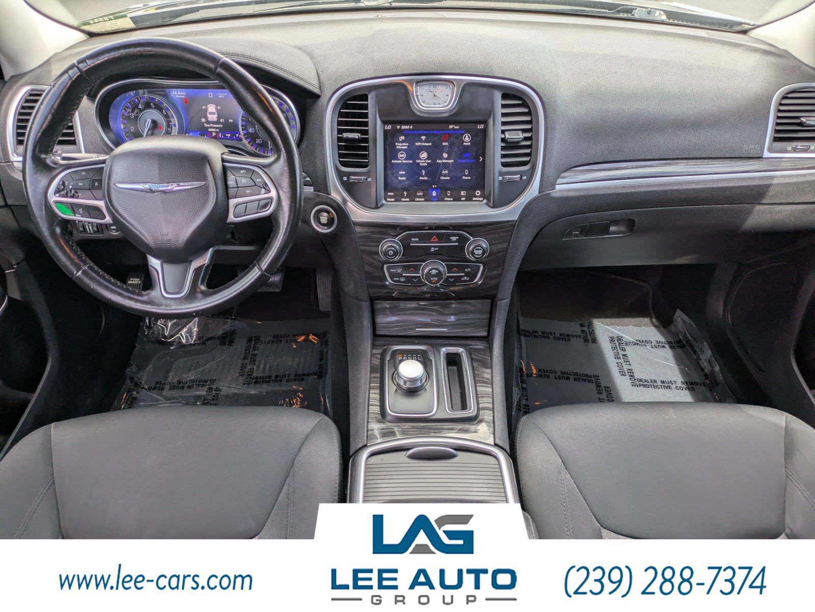 Used 2019 Chrysler 300 Touring w/ Chrome Appearance Package RWD image 12
