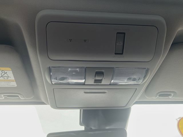 Certified 2024 Nissan Frontier SL w/ Technology Package image 19