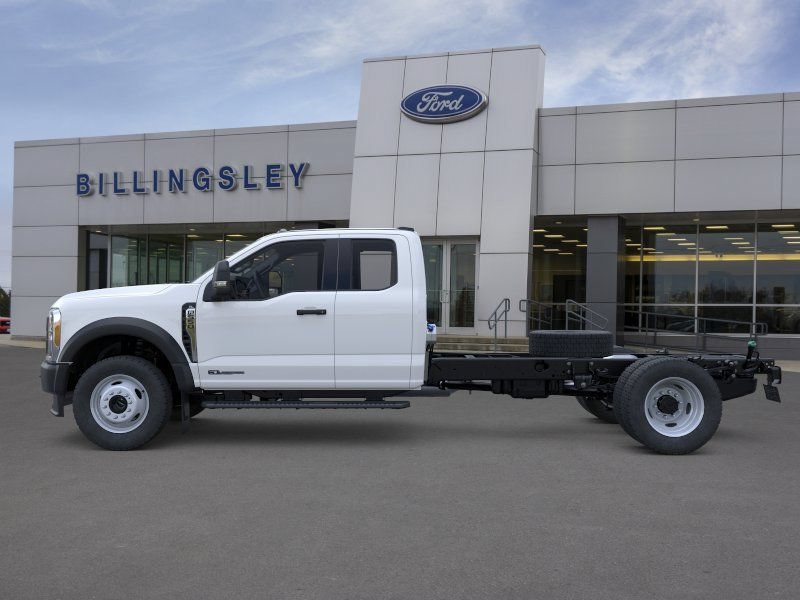 New 2026 Ford F550 4x4 Supercab Super Duty image 3