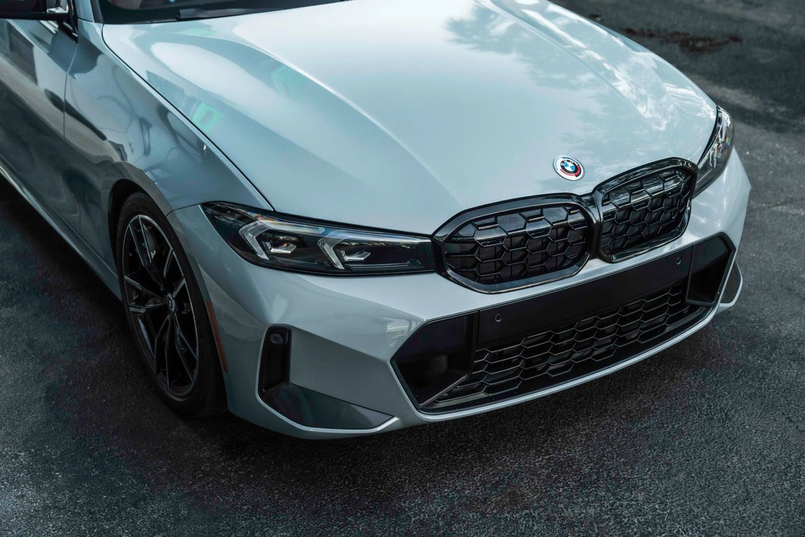 Used 2023 BMW M340i w/ Premium Package image 5