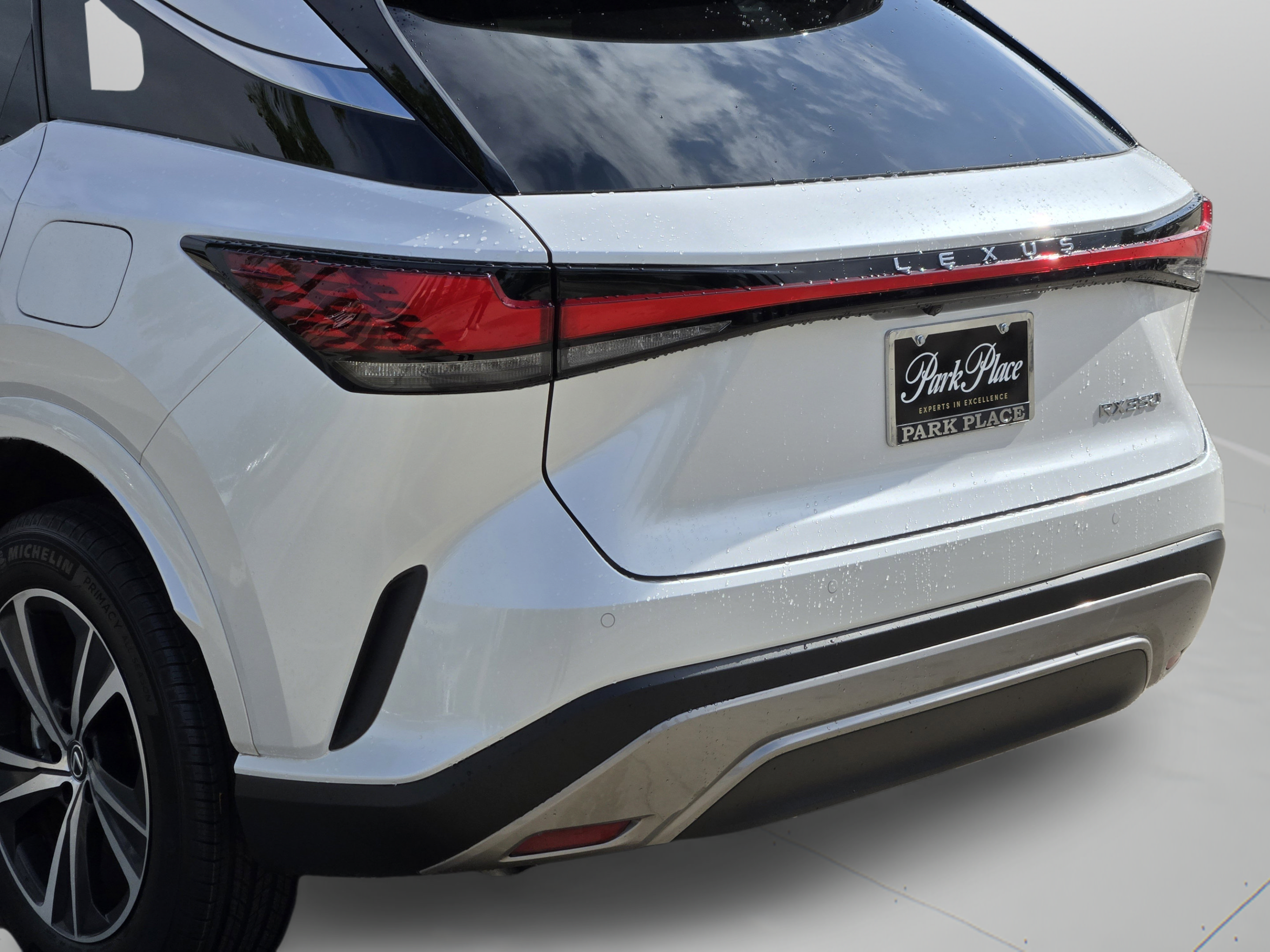Used 2025 Lexus RX 350 FWD w/ Technology Package image 36