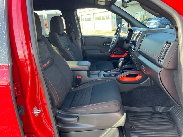 Used 2024 Nissan Frontier PRO-4X w/ Off-Road Protection Package image 12