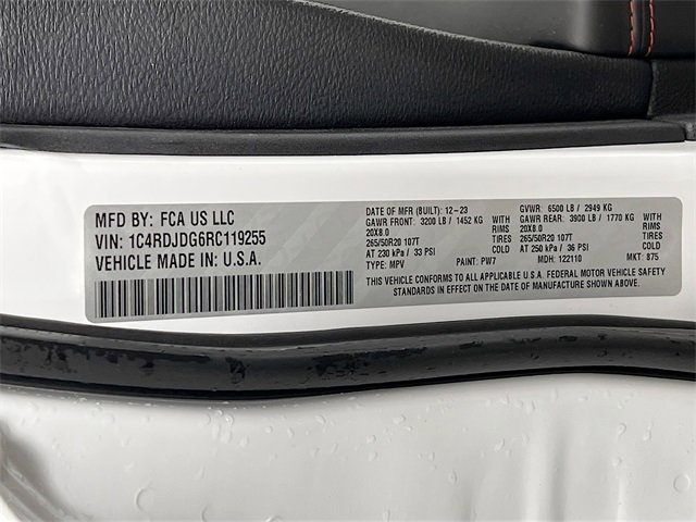 Used 2024 Dodge Durango GT image 32