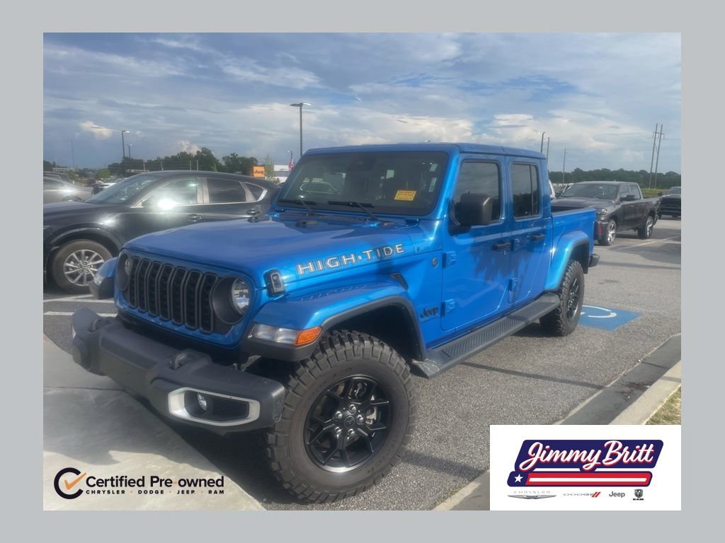 Used 2025 Jeep Gladiator Sport AWD/4WD video 1