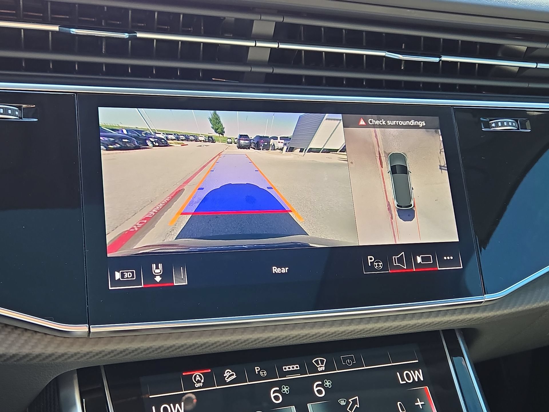 Certified 2025 Audi SQ7 Prestige AWD/4WD image 18