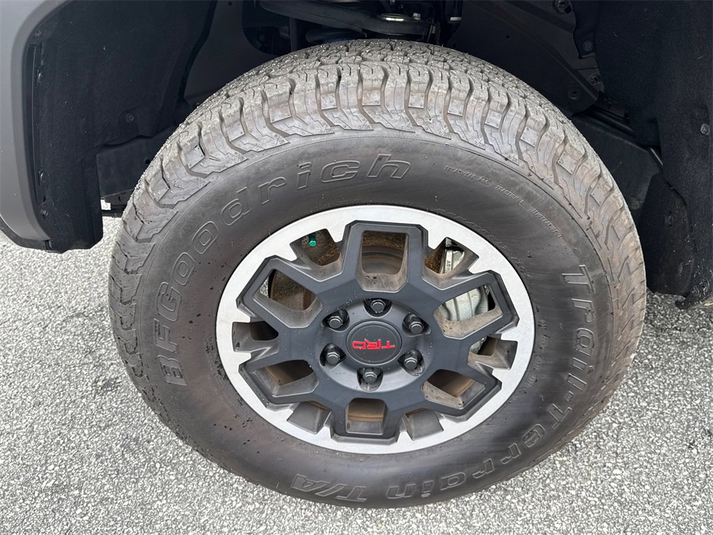 Used 2024 Toyota Tacoma TRD Off-Road image 11