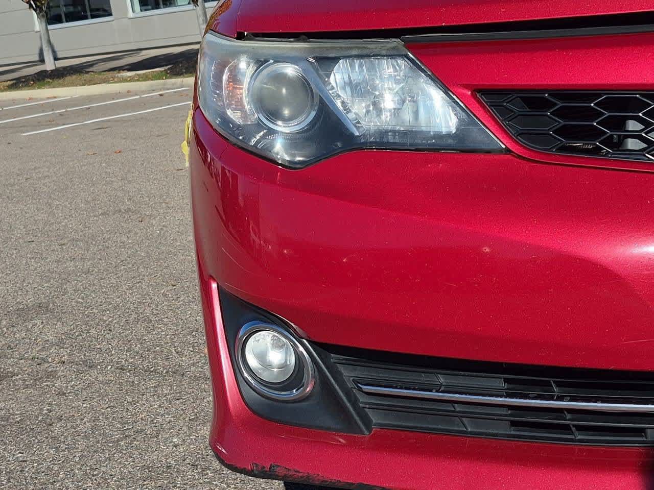 Used 2013 Toyota Camry SE FWD image 10