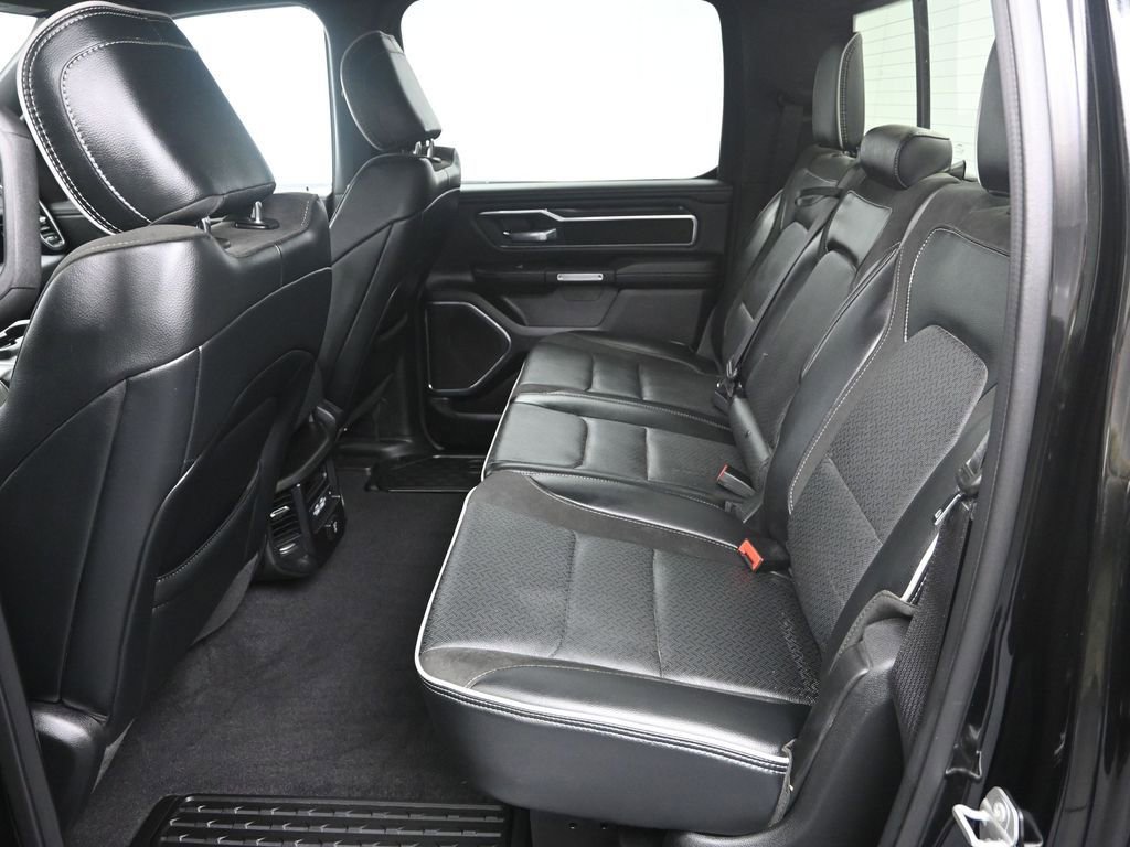 Used 2025 RAM 1500 Laramie image 27