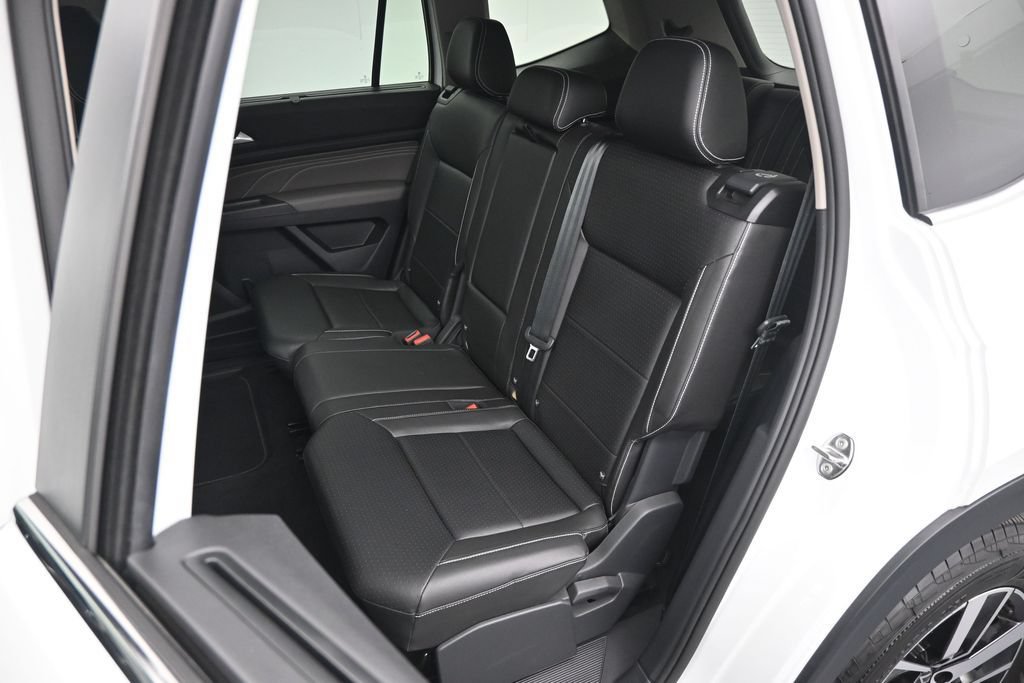 Used 2023 Volkswagen Atlas SE AWD/4WD image 14