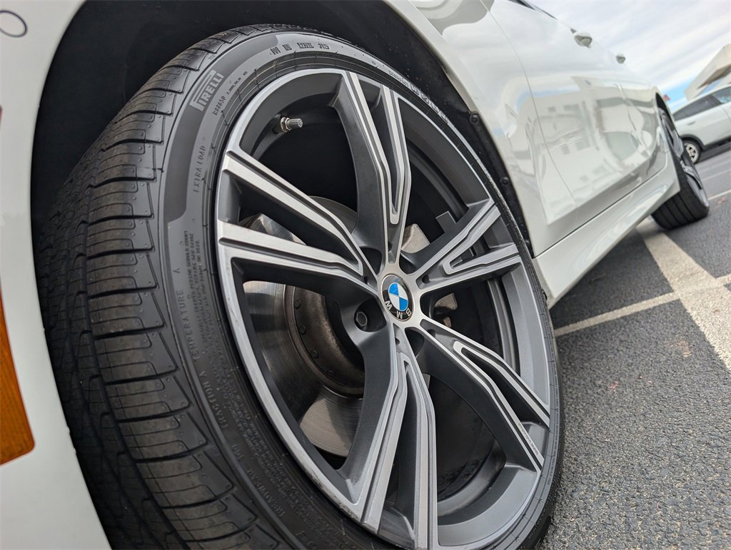 Used 2024 BMW 330i xDrive 330i xDrive w/ Premium Package image 9