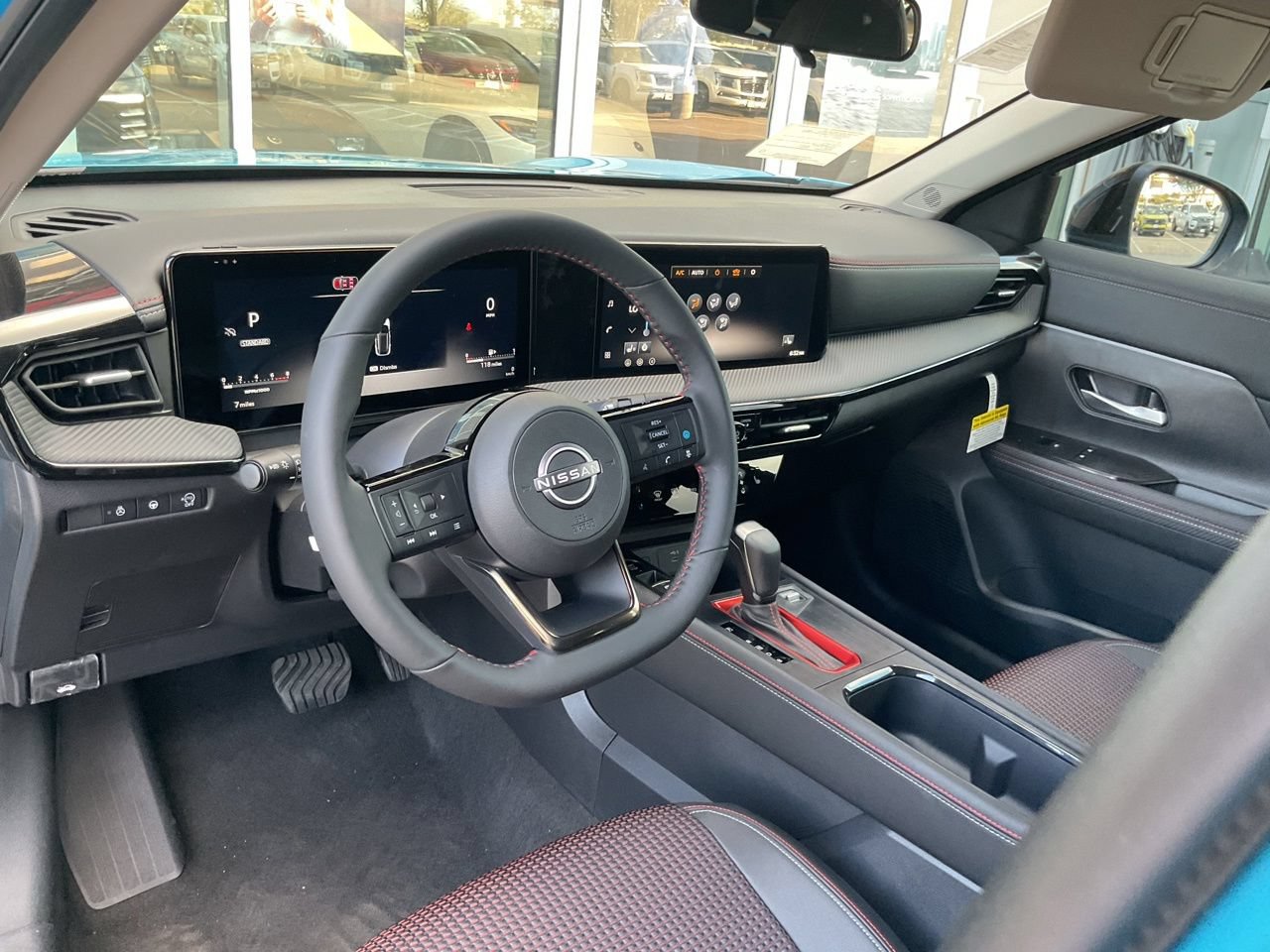 New 2027 Nissan Kicks SR FWD image 12