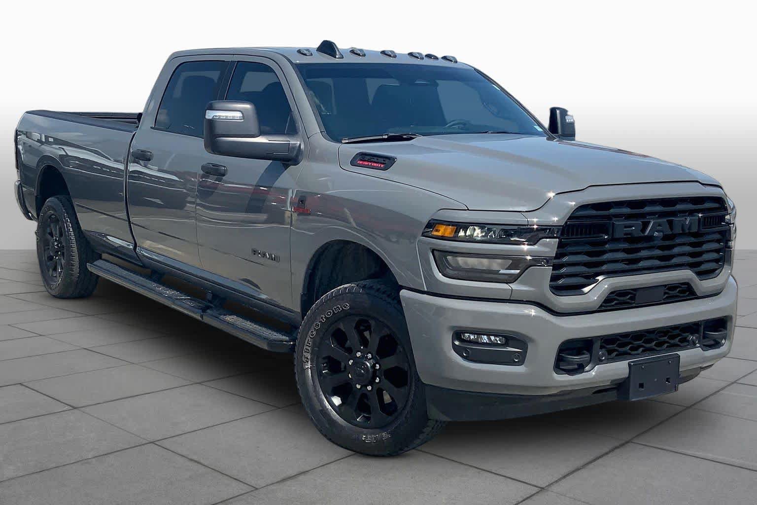 Used 2026 RAM 3500 Lone Star AWD/4WD image 3