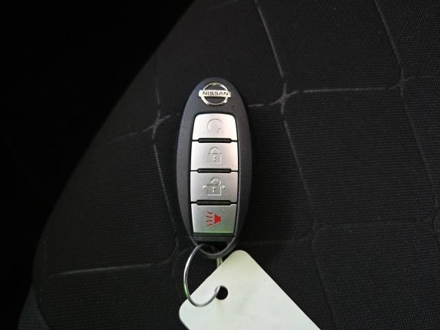 Used 2019 Nissan Kicks SV FWD image 7