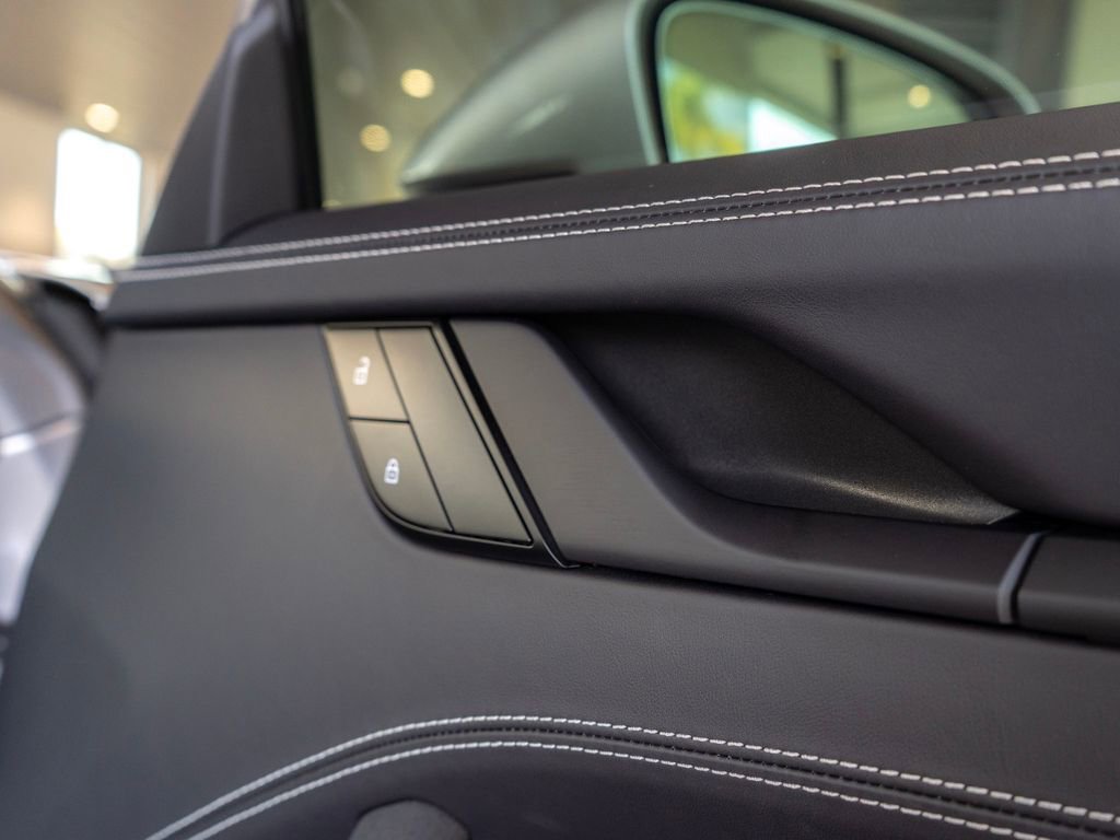 Used 2023 Porsche 911 GT3 image 35