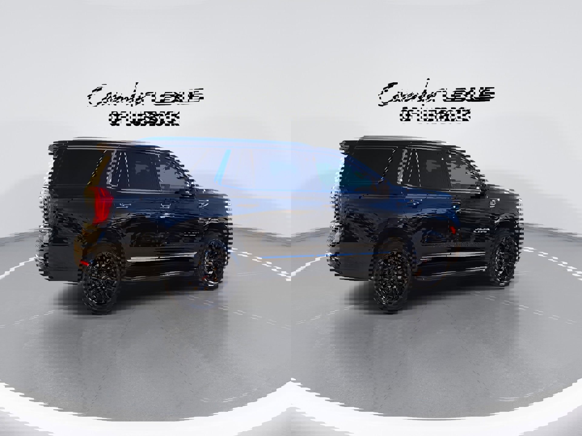 Used 2023 GMC Yukon SLT image 8