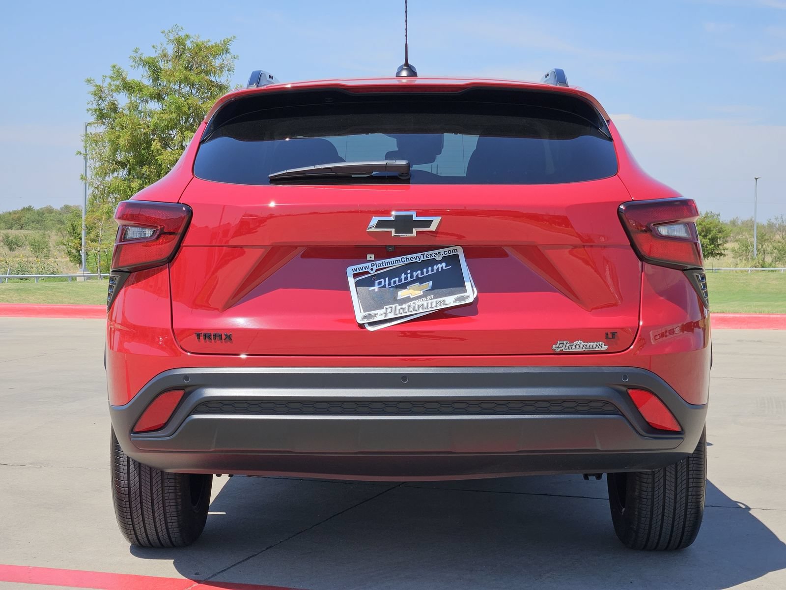 New 2026 Chevrolet Trax LT w/ Driver Confidence Package FWD image 8