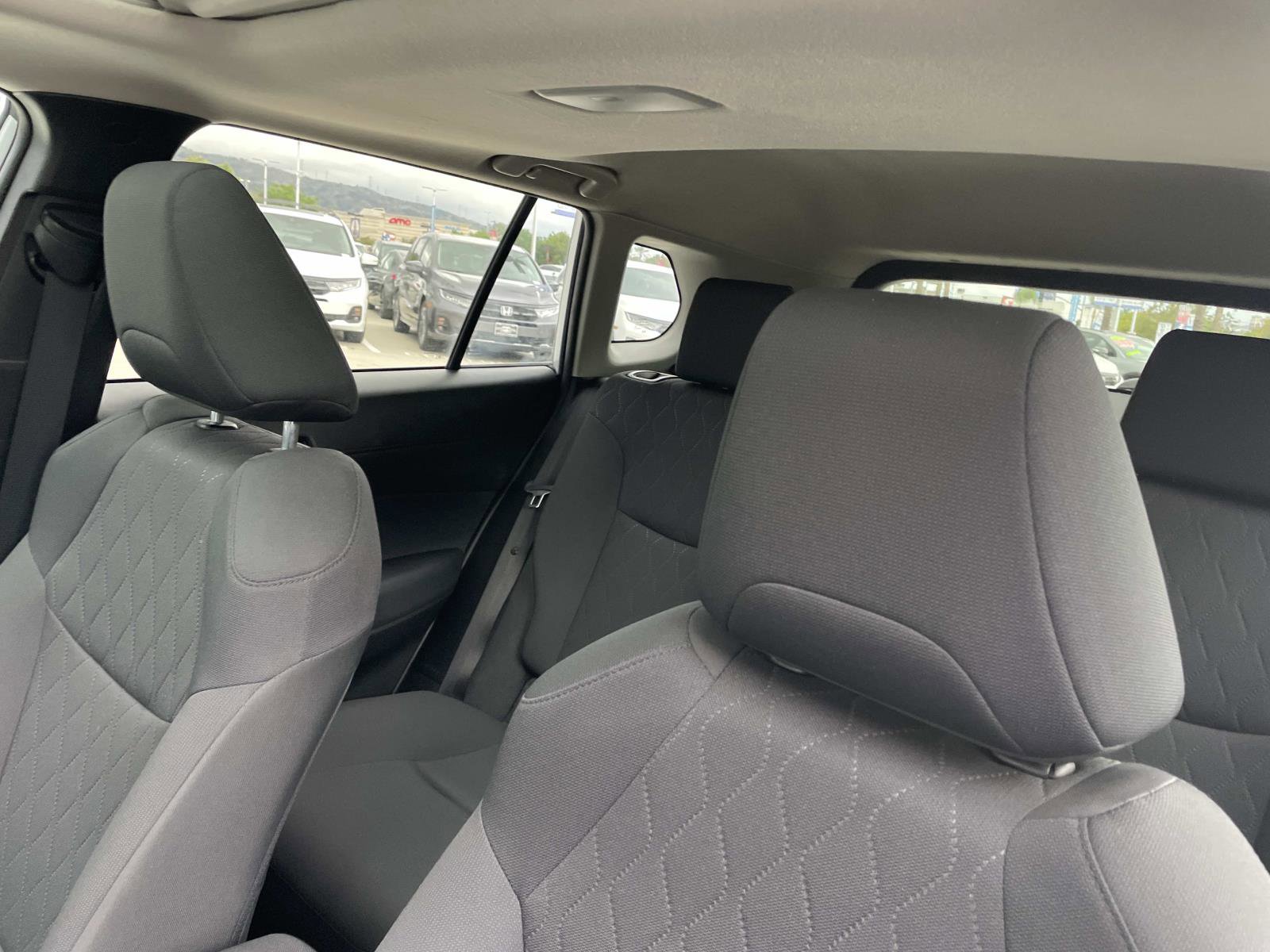 Used 2022 Toyota Corolla Cross LE image 15