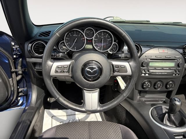 Used 2007 MAZDA MX-5 Miata Sport w/ Convenience Pkg RWD image 12