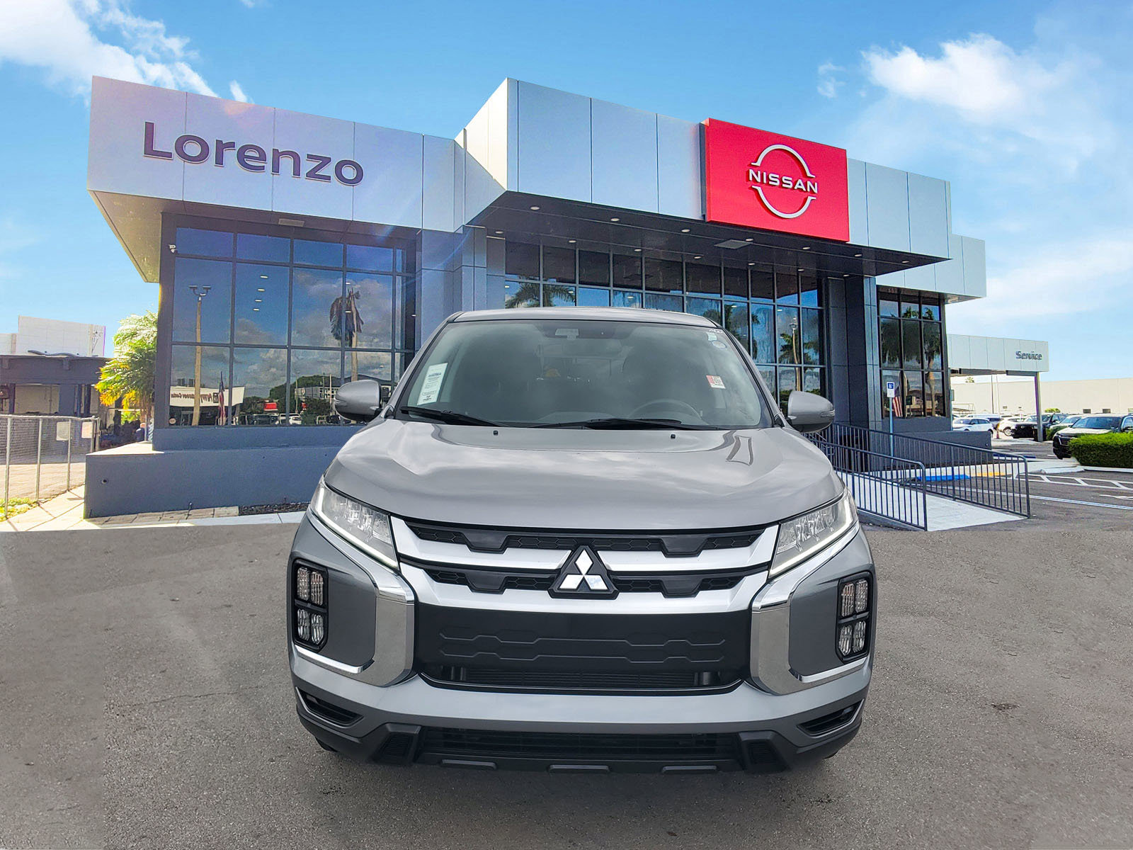 Used 2021 Mitsubishi Outlander Sport SE FWD image 2