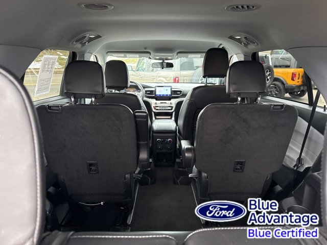 Used 2022 Ford Explorer XLT w/ Equipment Group 202A image 44