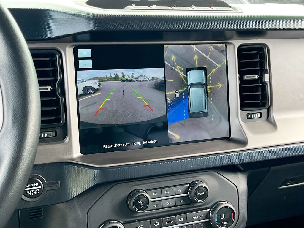 Used 2023 Ford Bronco Outer Banks w/ Sasquatch Package AWD/4WD image 14