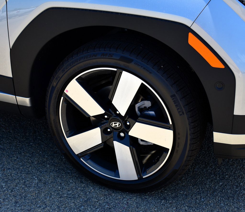 New 2025 Hyundai Santa Fe Limited image 7