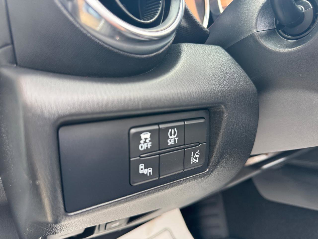 Used 2016 MAZDA MX-5 Miata Grand Touring image 16