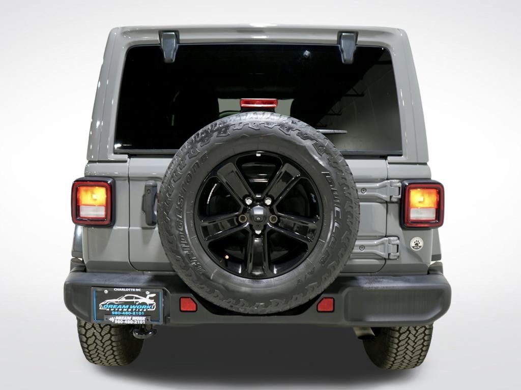 Used 2022 Jeep Wrangler Unlimited Sahara image 8