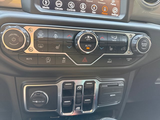 Used 2021 Jeep Gladiator Overland AWD/4WD image 29