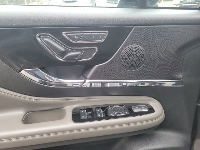 Certified 2024 Lincoln Corsair Reserve w/ Equipment Group 201A image 41