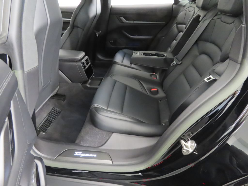 Certified 2024 Porsche Taycan Turbo S AWD/4WD image 41