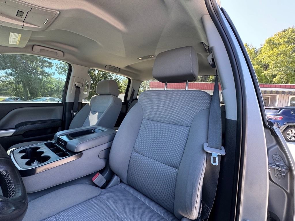 Used 2018 Chevrolet Silverado 1500 LT w/ All Star Edition AWD/4WD image 17