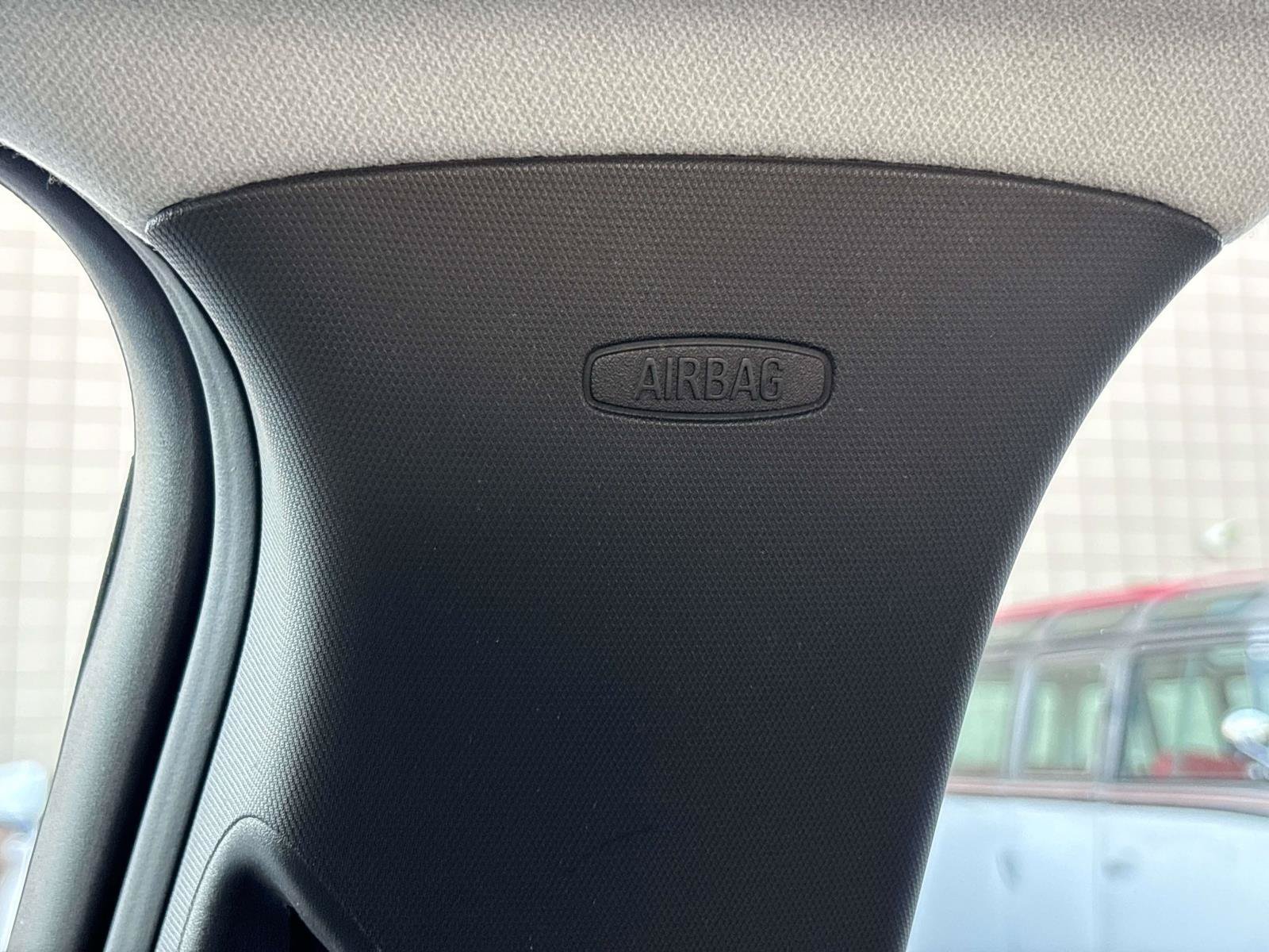 Used 2019 Chevrolet Cruze LT w/ Convenience Package FWD image 28