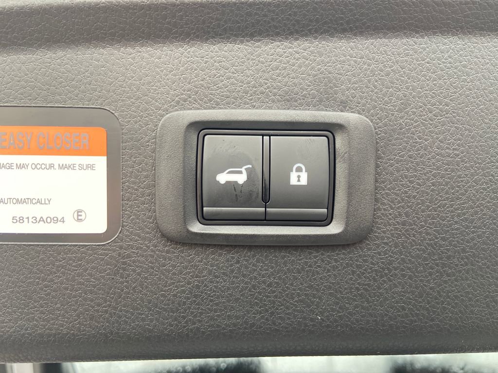 New 2025 Mitsubishi Eclipse Cross Black Edition image 20