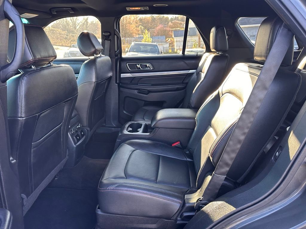 Used 2016 Ford Explorer Sport w/ Equipment Group 401A AWD/4WD image 23