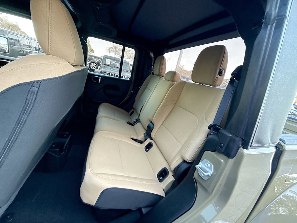 New 2026 Jeep Gladiator Willys AWD/4WD image 26