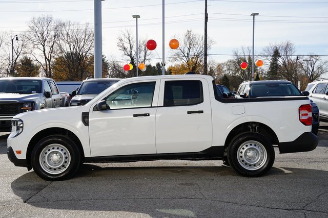 Certified 2025 Ford Maverick XL image 4