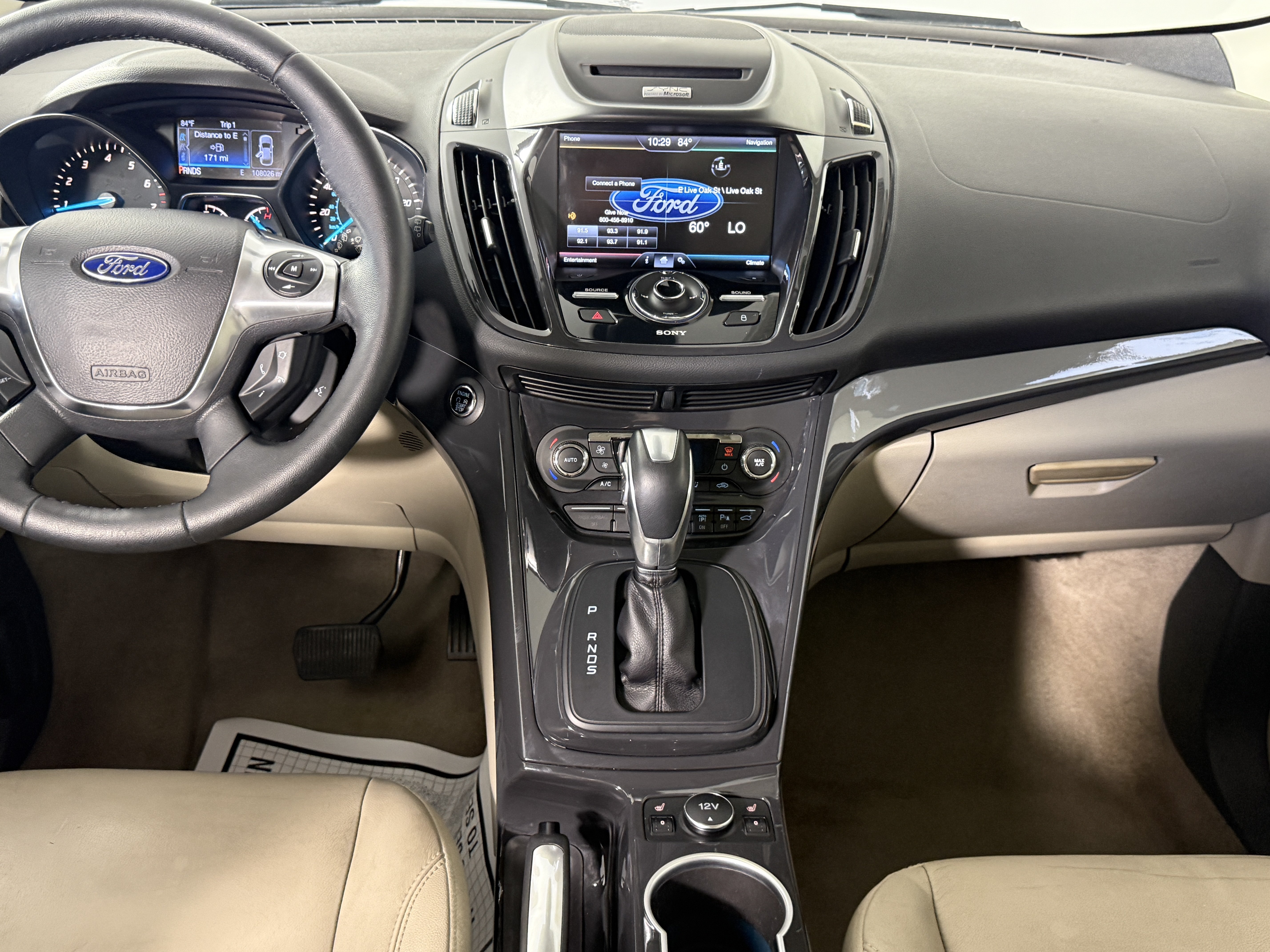Used 2014 Ford Escape Titanium w/ Equipment Group 401A FWD image 12