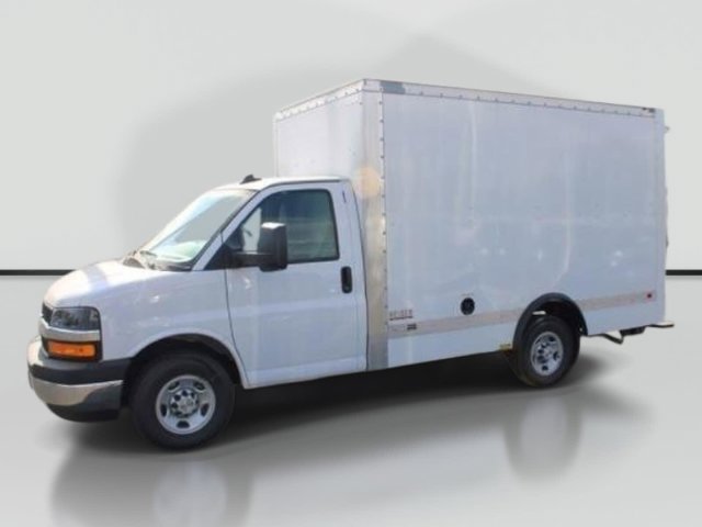 New 2024 Chevrolet Express 3500 w/ Power Convenience Package RWD image 4