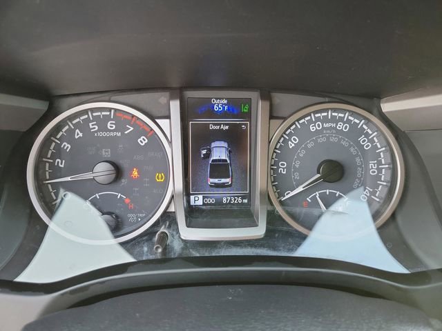 Used 2023 Toyota Tacoma SR5 w/ Technology Package image 29