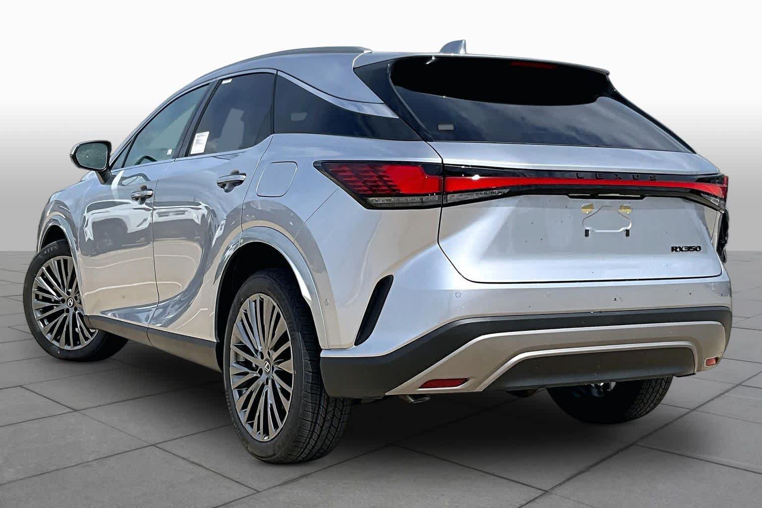 New 2026 Lexus RX 350 FWD image 4
