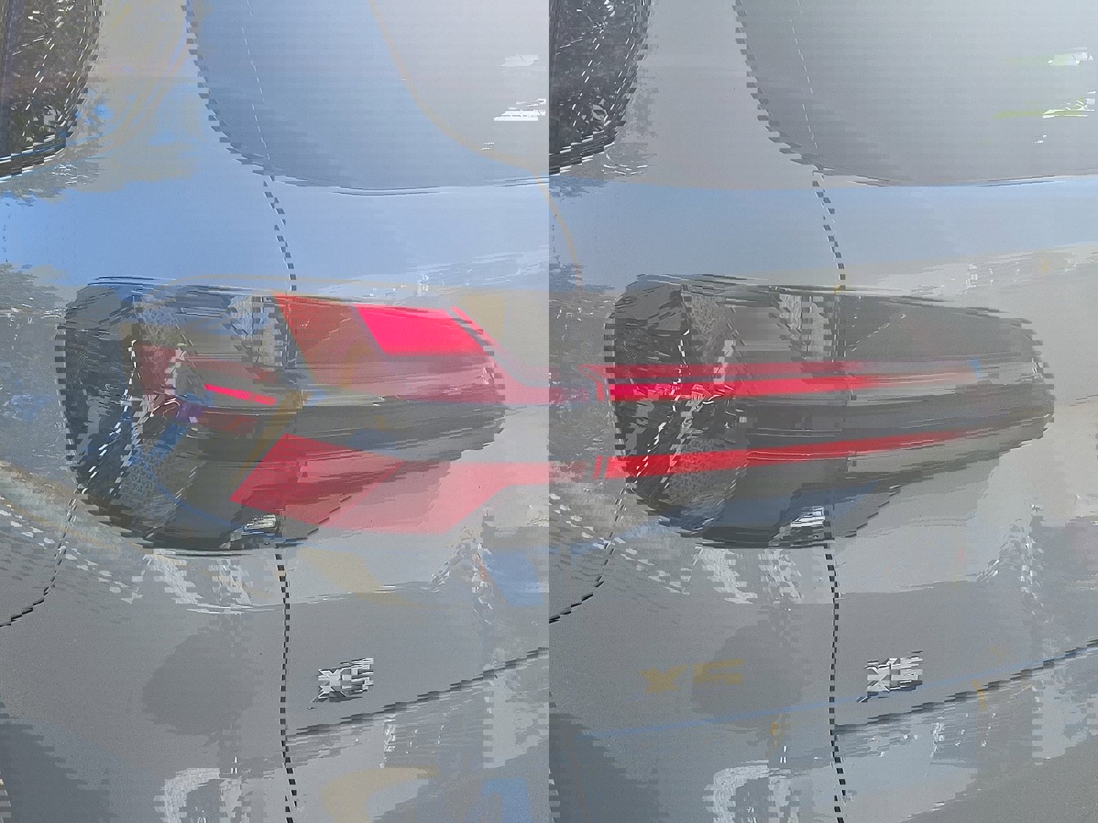 Certified 2024 BMW X5 M60i w/ Executive Package image 10