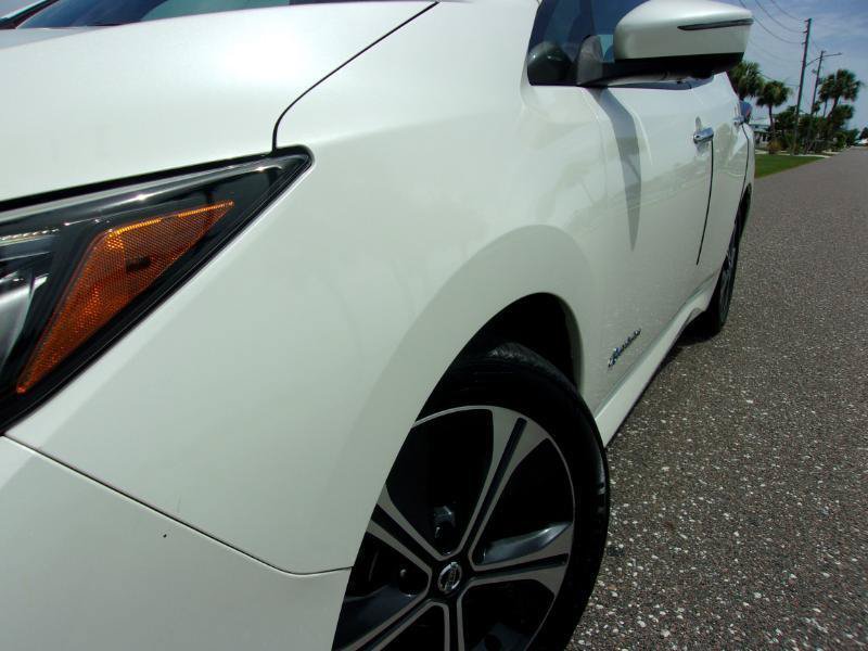 Used 2018 Nissan Leaf SL w/ SL Technology Package FWD image 26