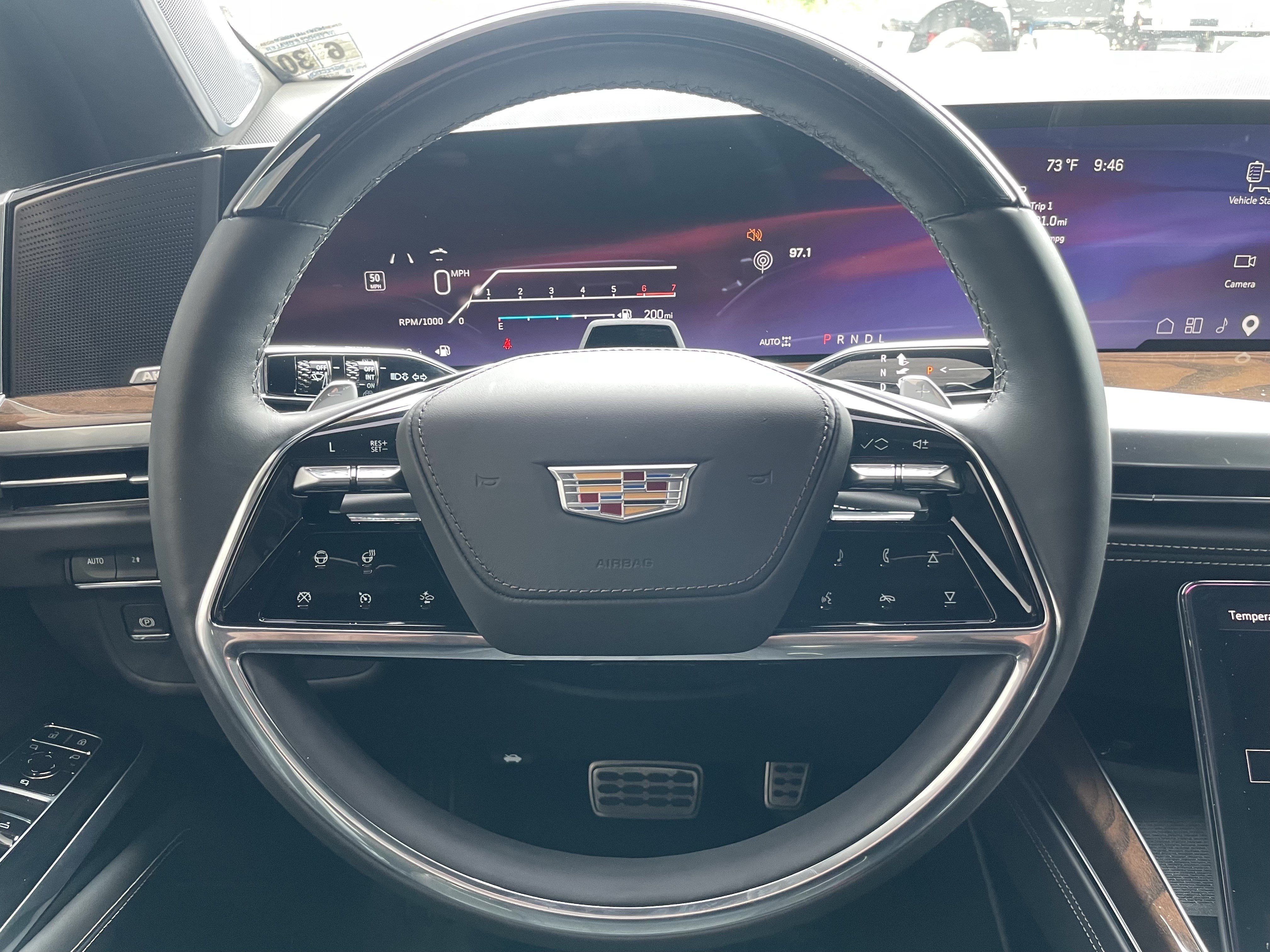 Used 2025 Cadillac Escalade Sport Platinum w/ LPO, ONYX Package AWD/4WD image 21