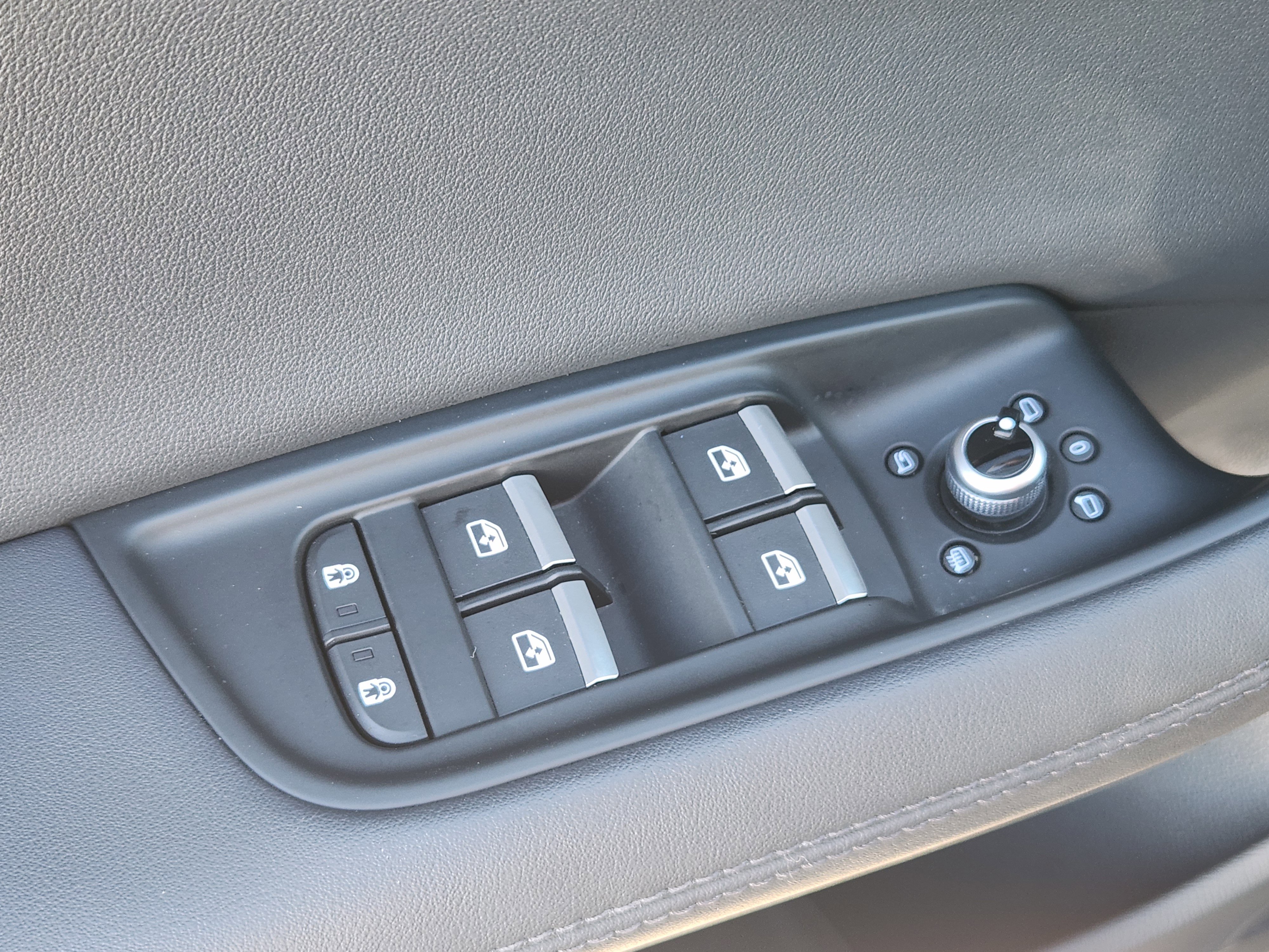 Used 2024 Audi Q7 2.0T Premium Plus image 23